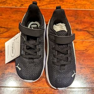Kids Shoes - Puma toddler size 9